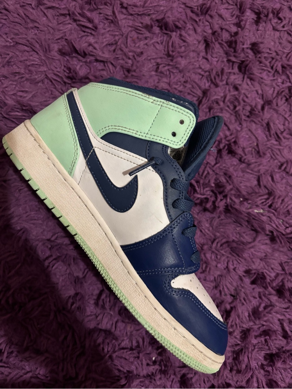 Nike Air Jordan 1 Low - Navy, White & Mint Green